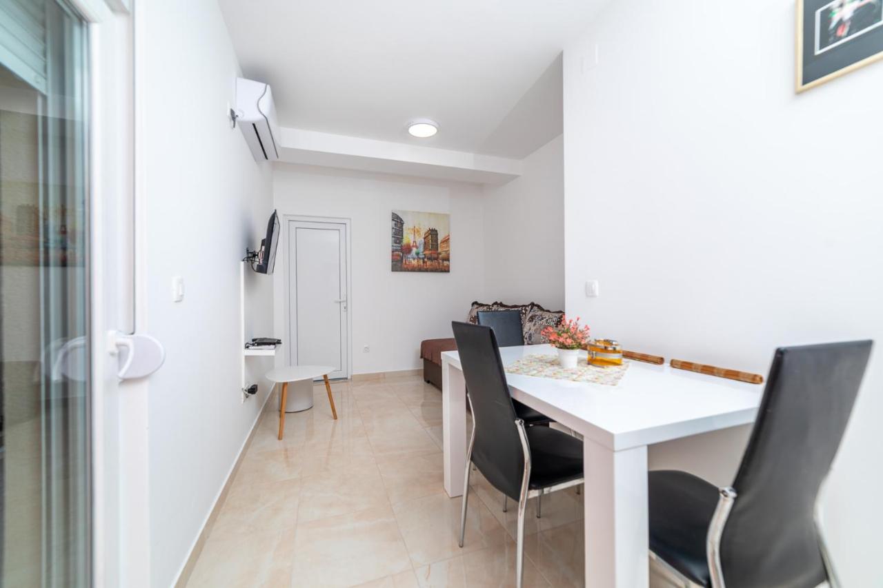 Java Apartments Dobrota Zewnętrze zdjęcie